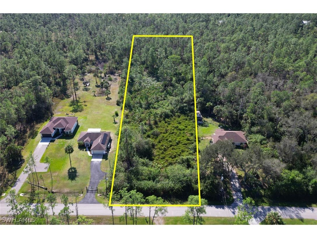 6th Avenue NE Naples FL 34120 222084788 image1