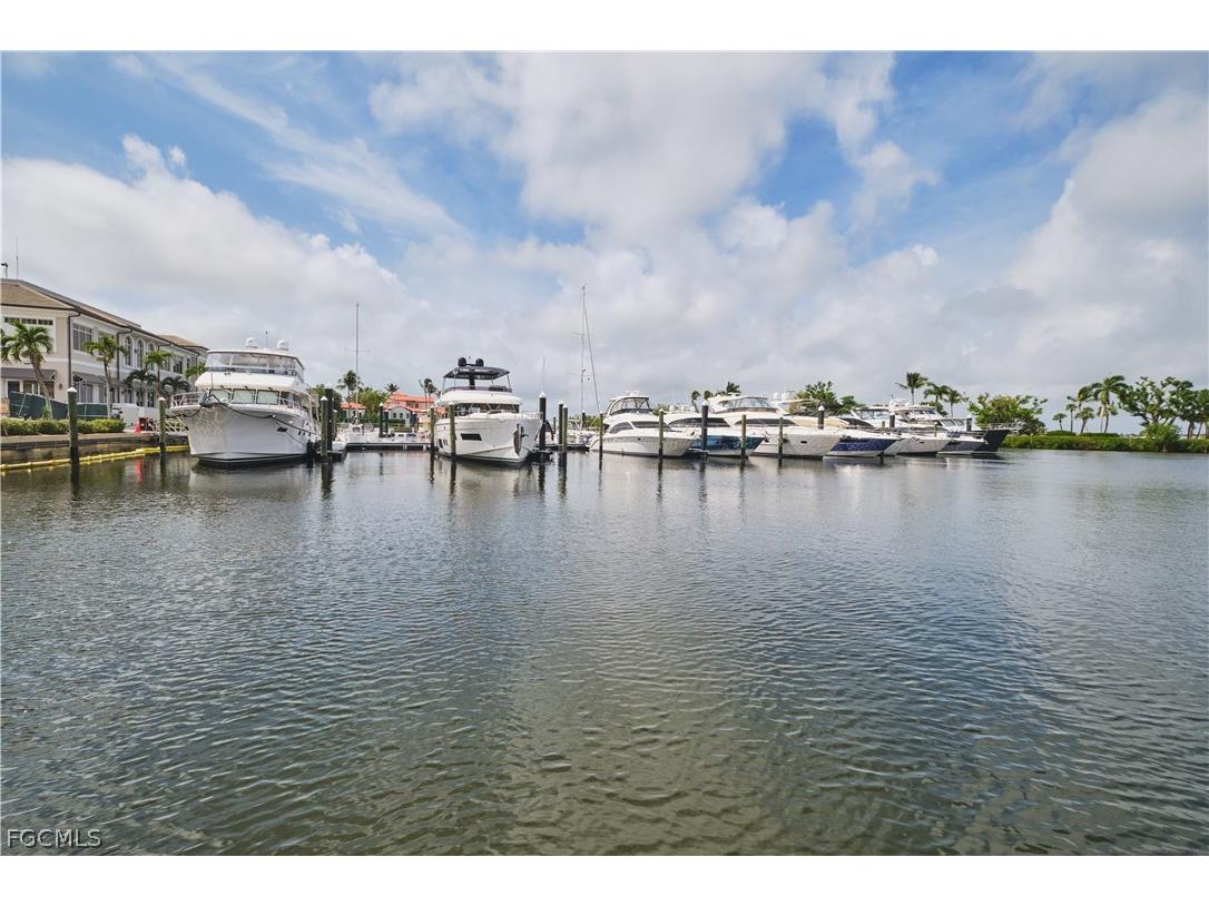 70' Boat Slip B-2 Gulf Harbour Marina Fort Myers FL 33908 2026012230 image10