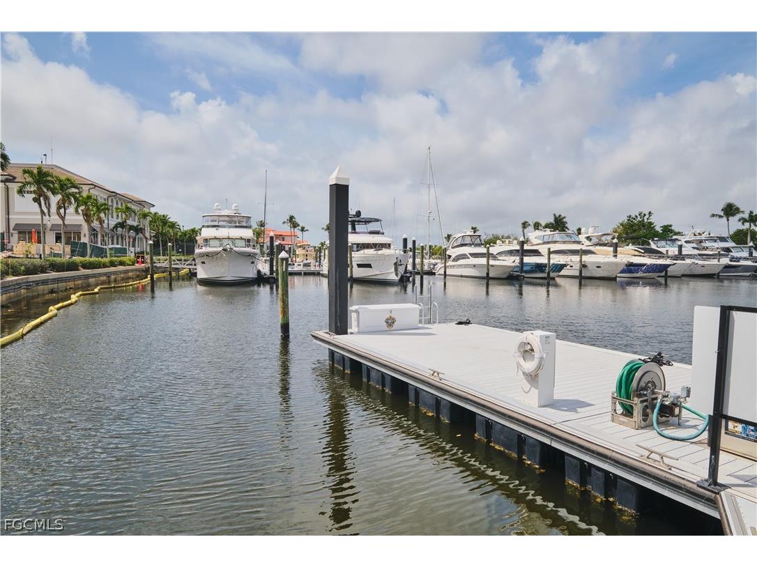 70' Boat Slip B-2 Gulf Harbour Marina Fort Myers FL 33908 2026012230 image11