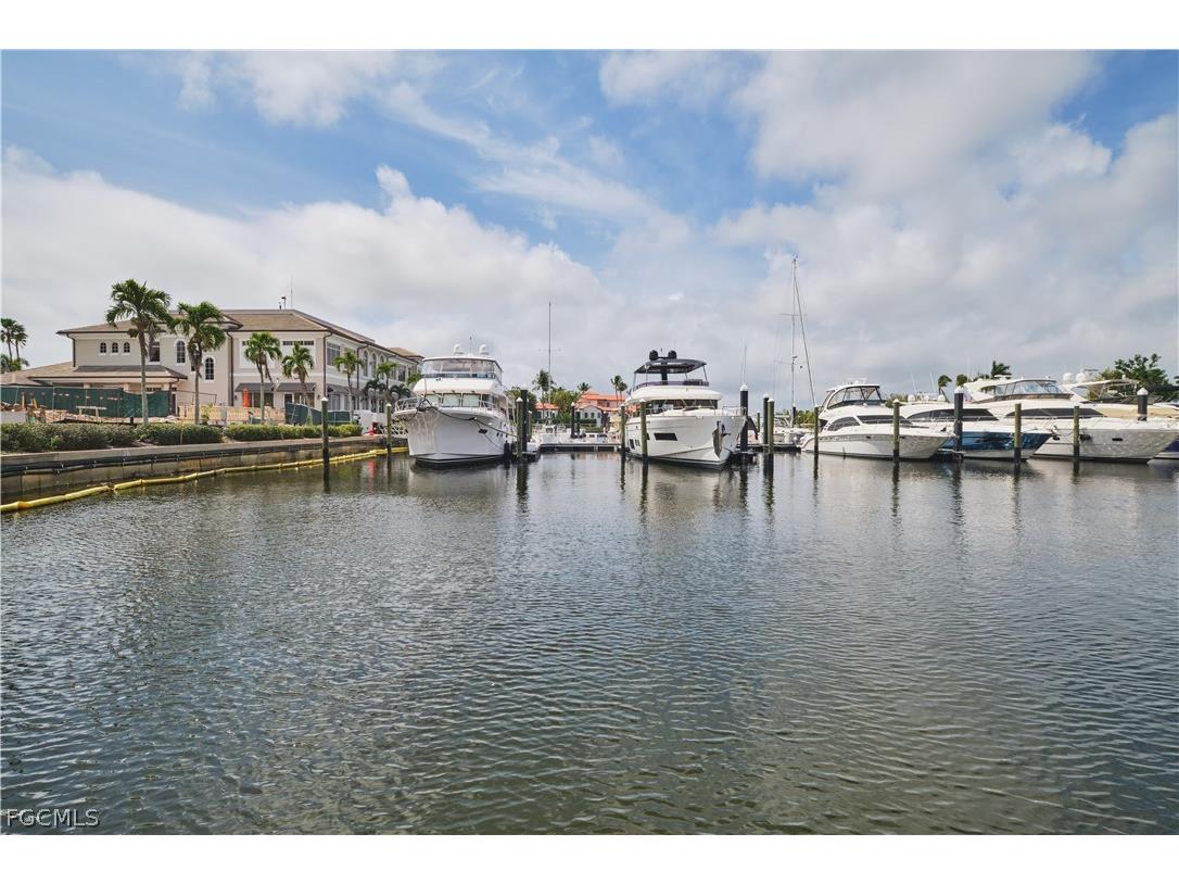 70' Boat Slip B-2 Gulf Harbour Marina Fort Myers FL 33908 2026012230 image9