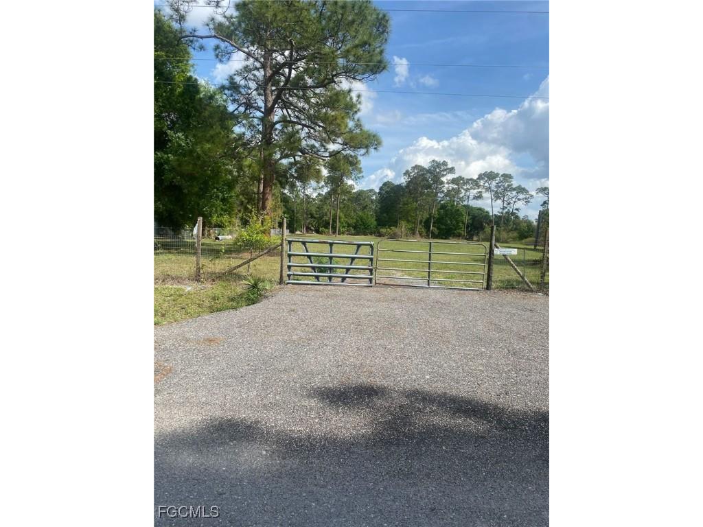 755 S Trebol St Clewiston FL 33440 2025004302 image1