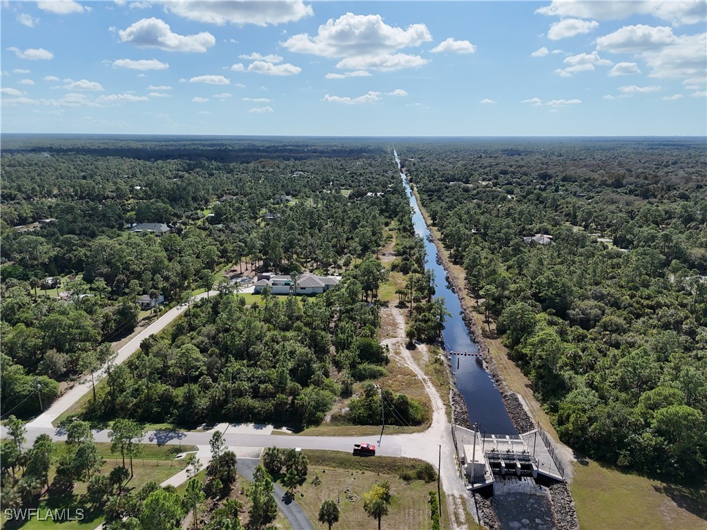 8th Avenue NE Naples FL 34120 225078701 image2