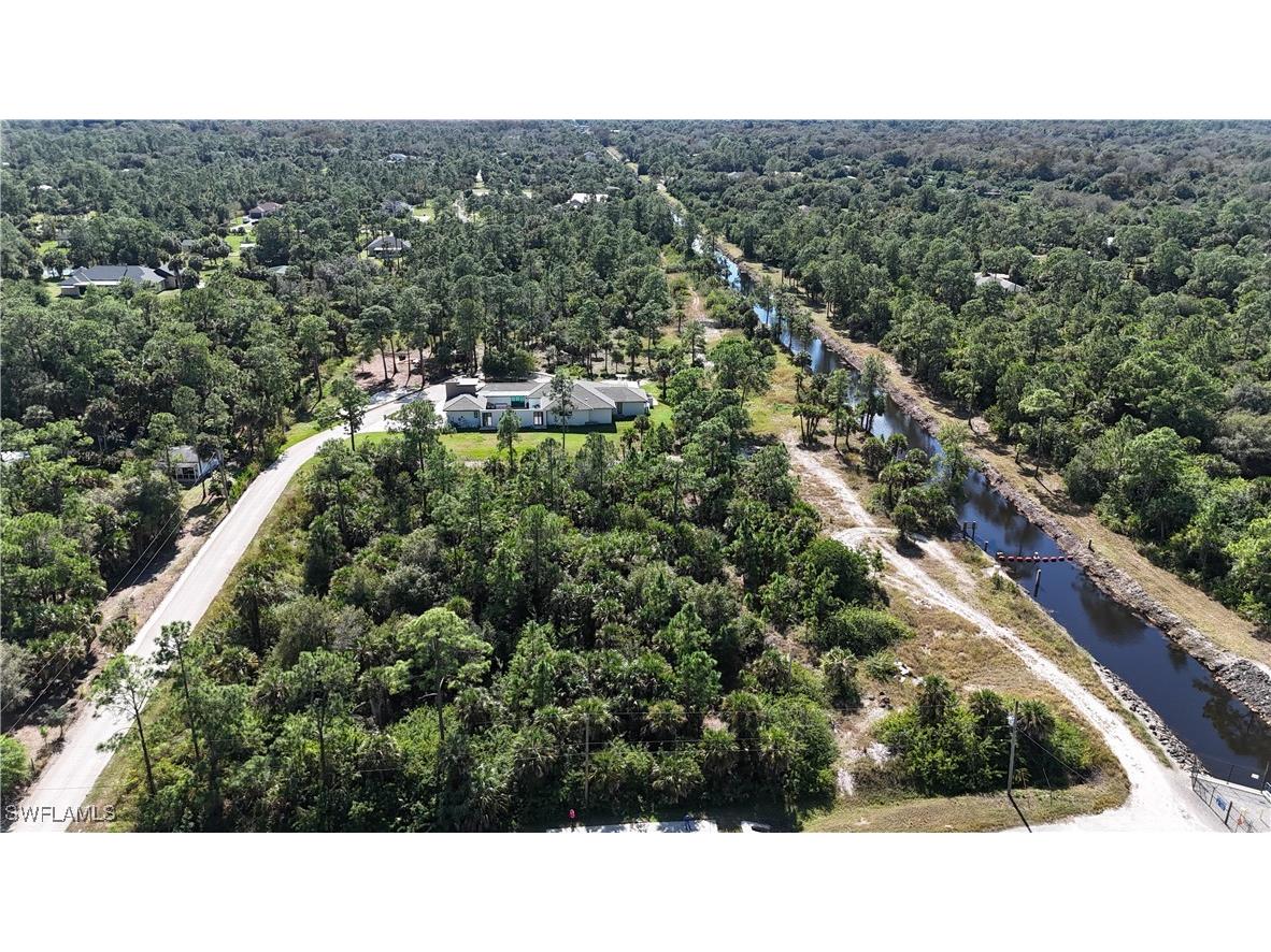 8th Avenue NE Naples FL 34120 225078701 image3
