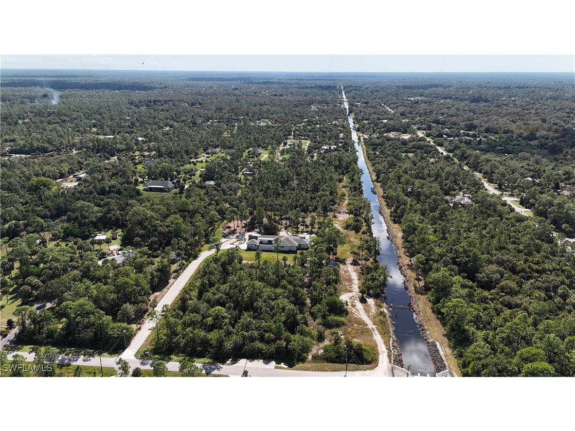 8th Avenue NE Naples FL 34120 225078701 image5
