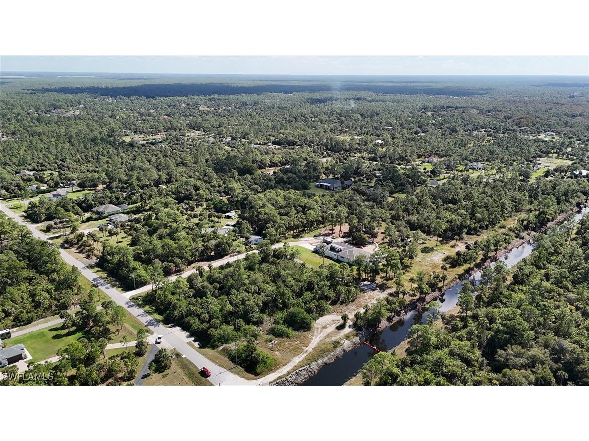8th Avenue NE Naples FL 34120 225078701 image6