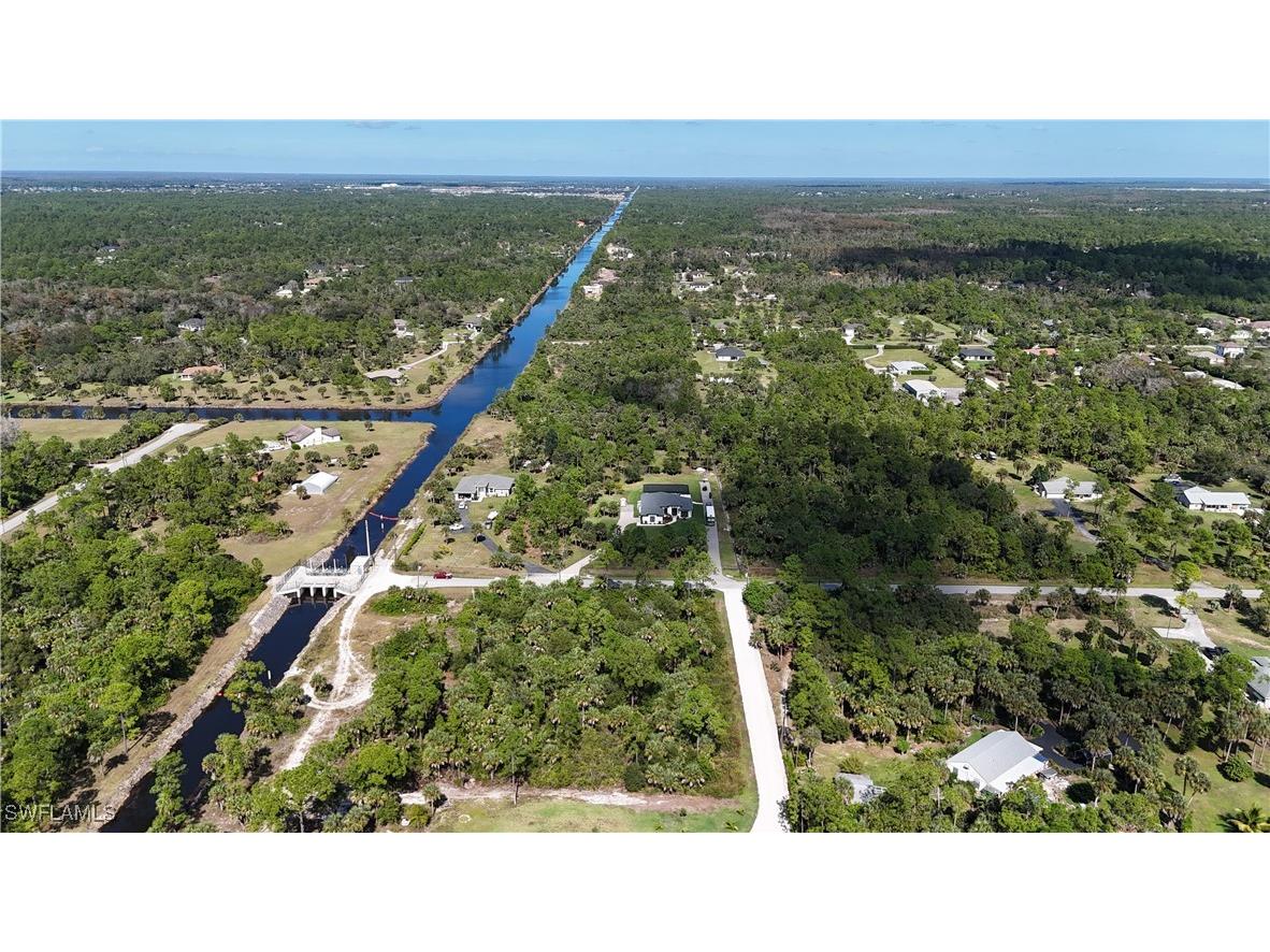 8th Avenue NE Naples FL 34120 225078701 image8