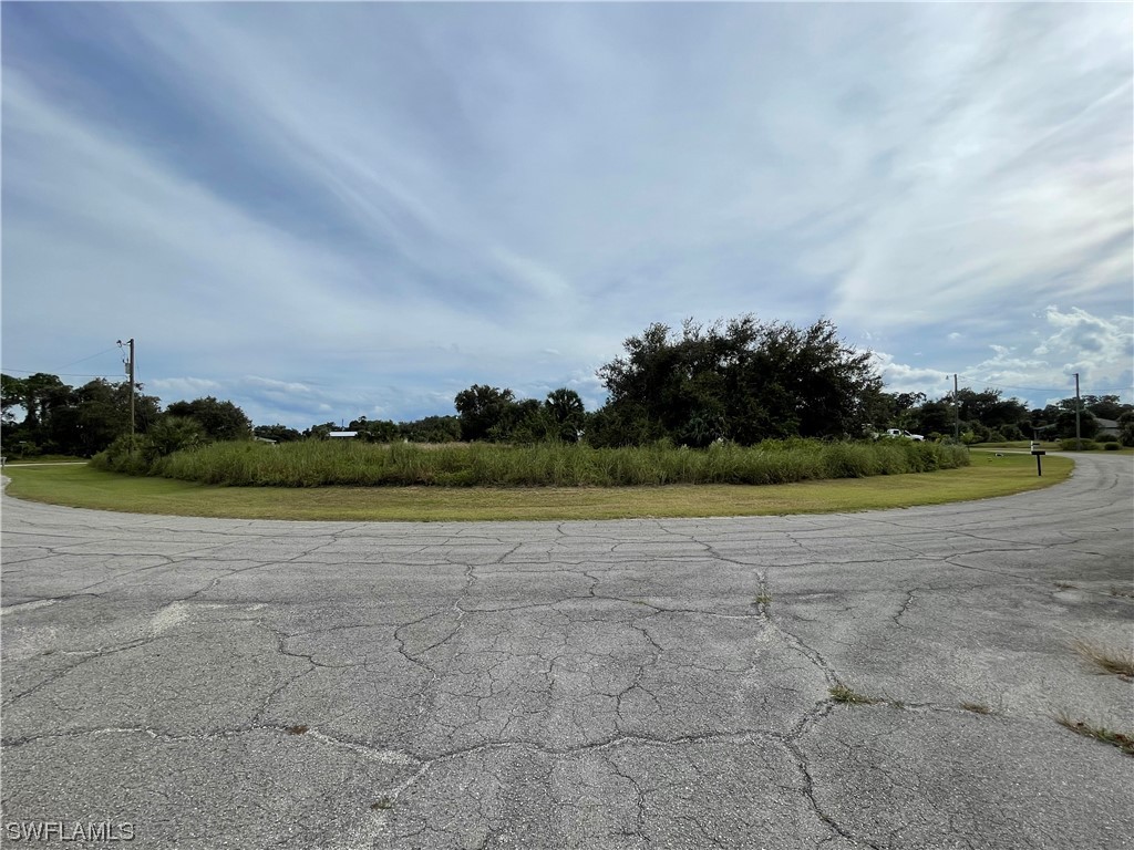 April Avenue Labelle FL 33935 223077142 image1