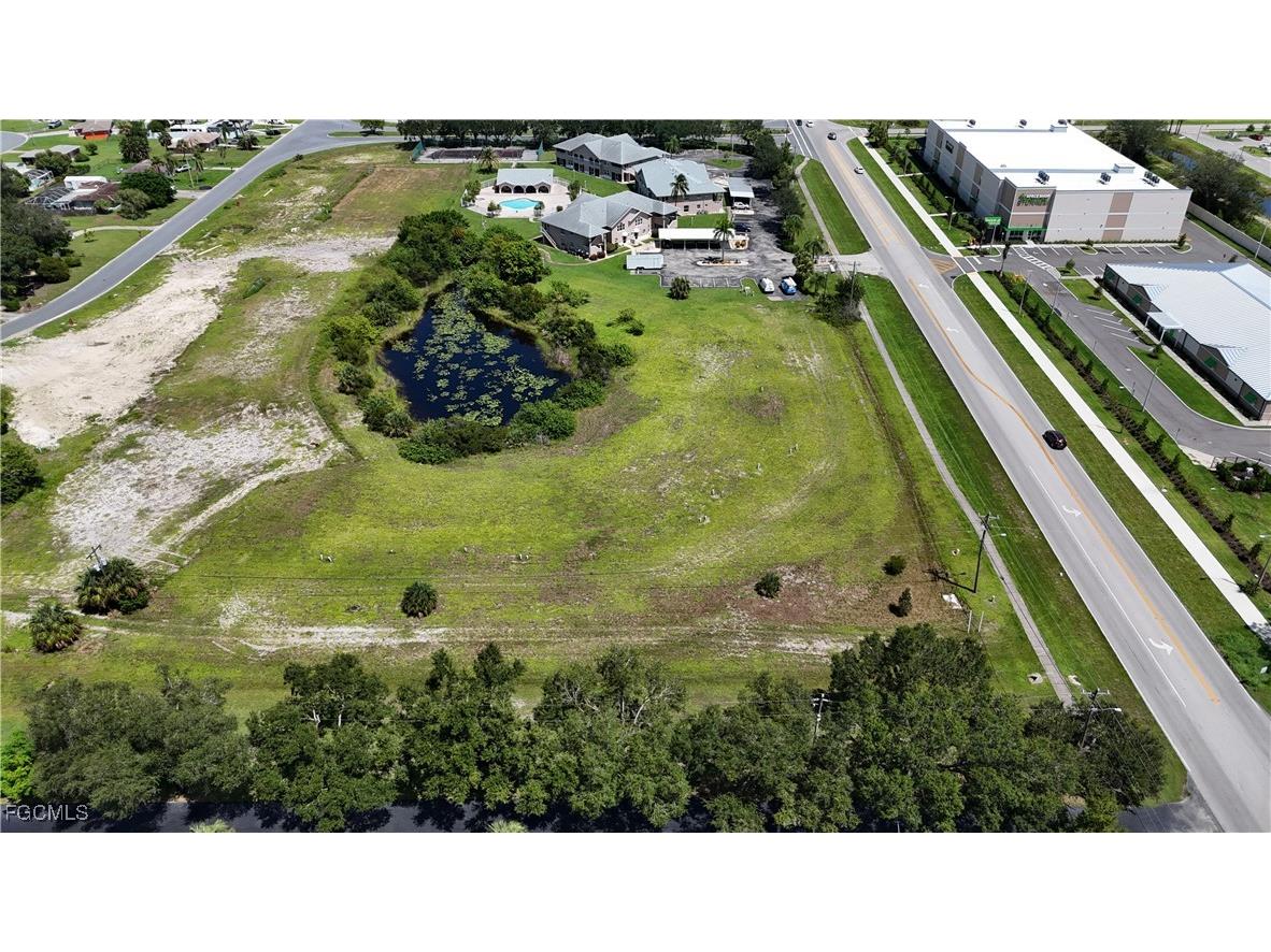 Beth Stacey Boulevard Lehigh Acres FL 33936 2025008068 image14