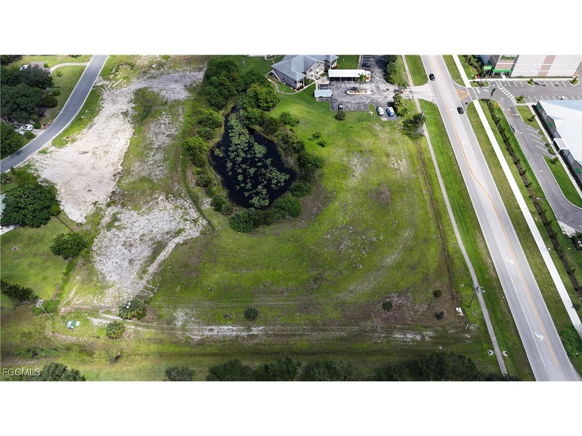 Beth Stacey Boulevard Lehigh Acres FL 33936 2025008068 image6