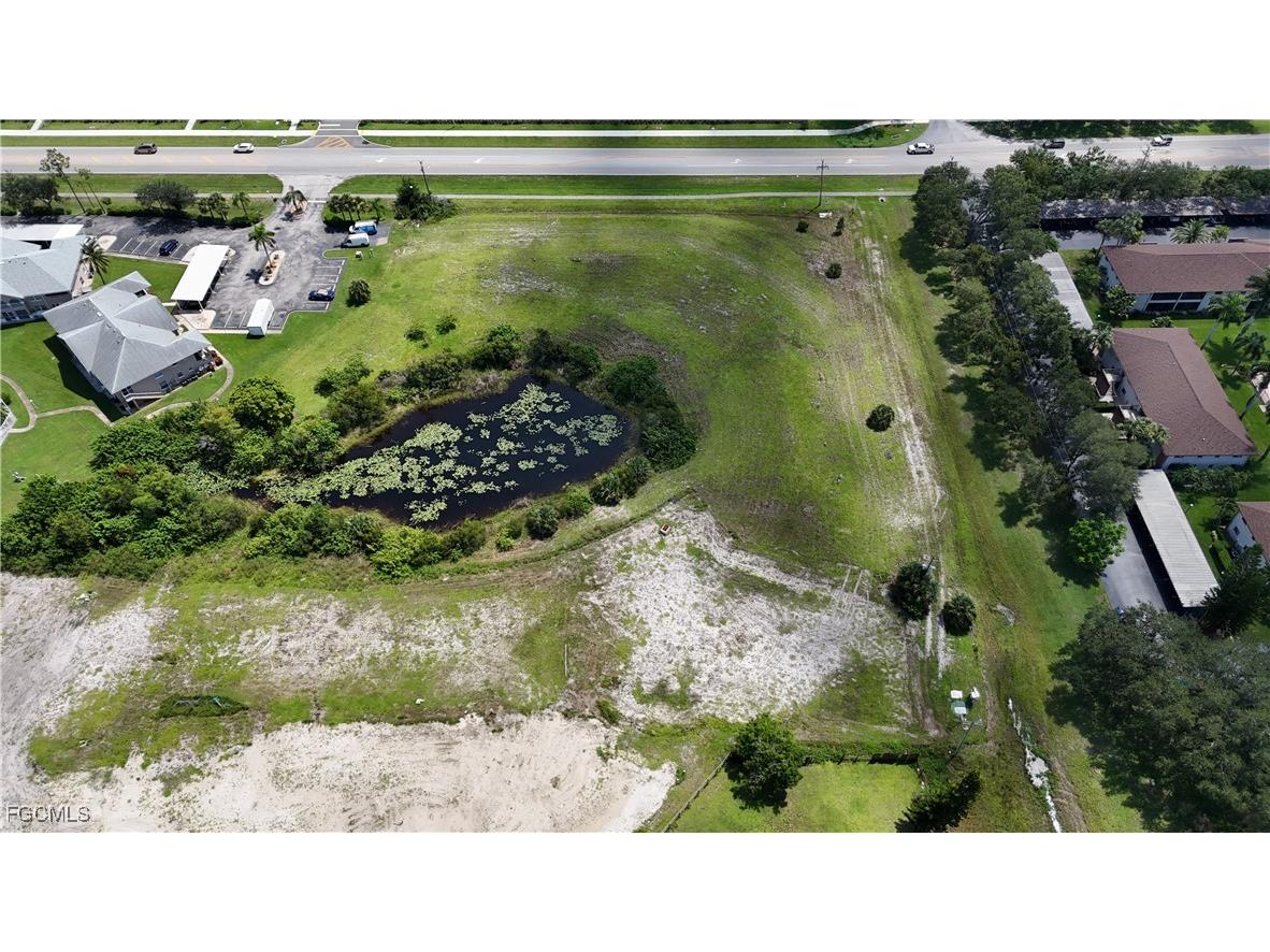 Beth Stacey Boulevard Lehigh Acres FL 33936 2025008068 image8