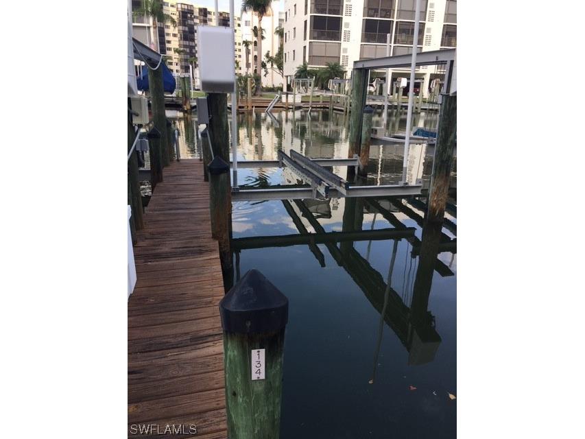 Boat Dock Fort Myers Beach FL 33931 223036544 image1