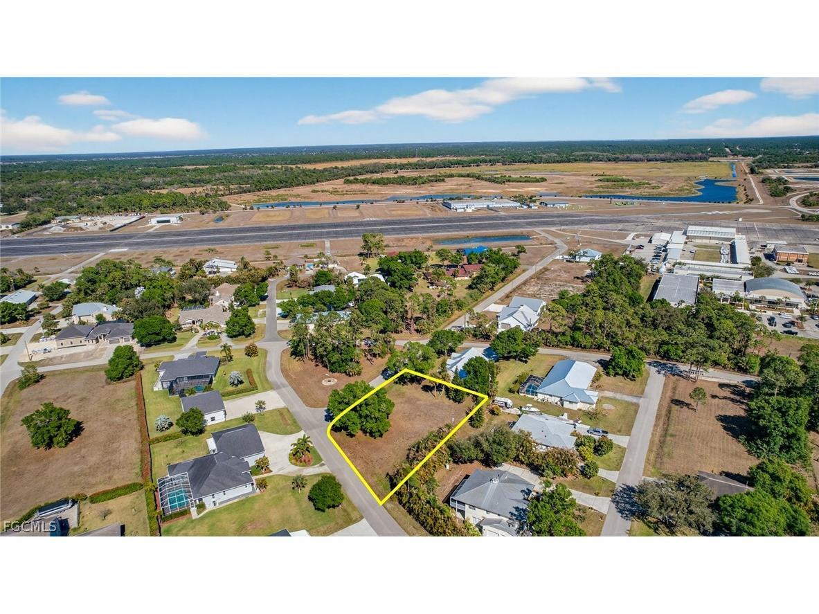 Corner Lot Unspecified Address Fort Myers FL 33905 2026008469 image1