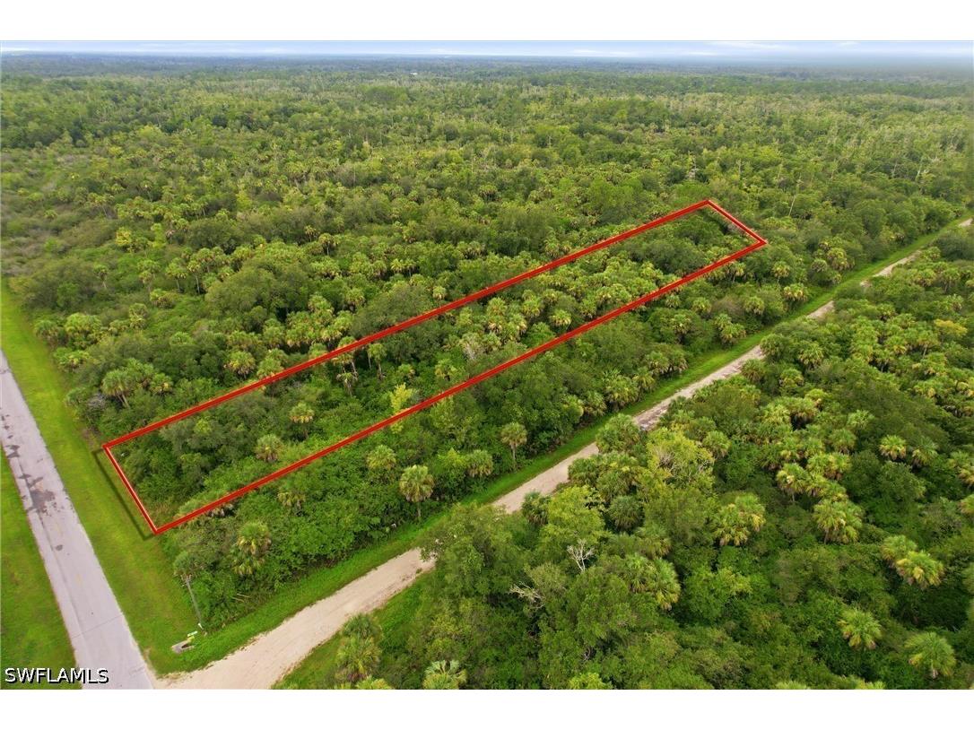 . Desoto Boulevard Naples FL 34120 226025410 image1