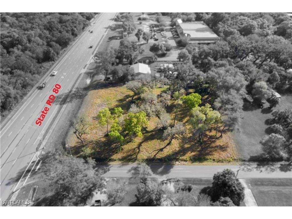 E Hickpochee Avenue Labelle FL 33935 223049882 image1