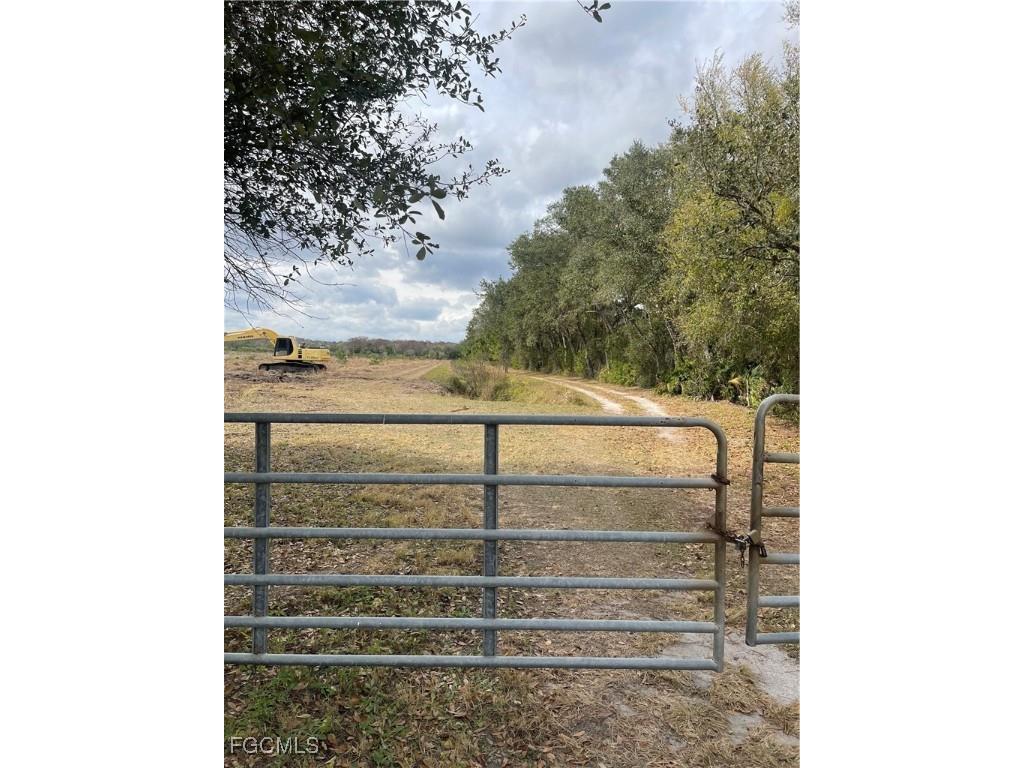 Fernwood Lane Labelle FL 33935 2026003334 image2