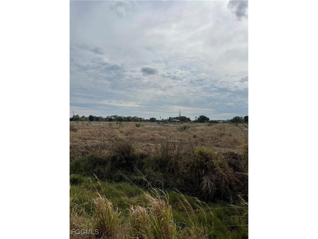 Fernwood Lane Labelle FL 33935 2026003334 image8