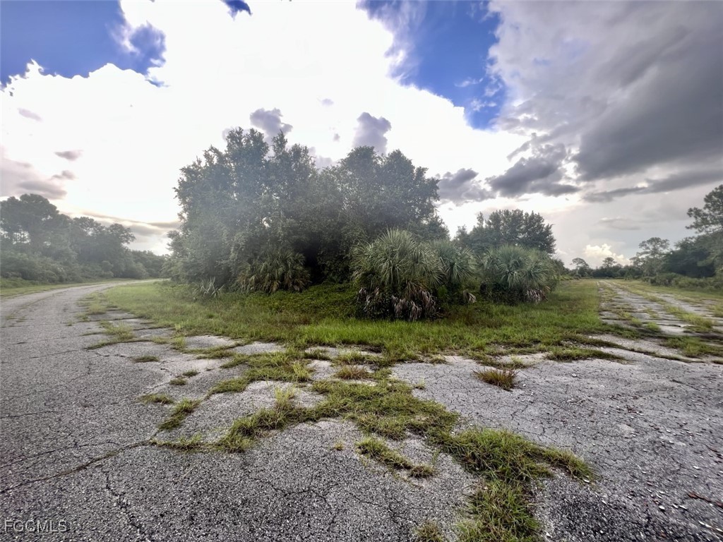 Gaskins Cir North Port FL 34288 2025004229 image1