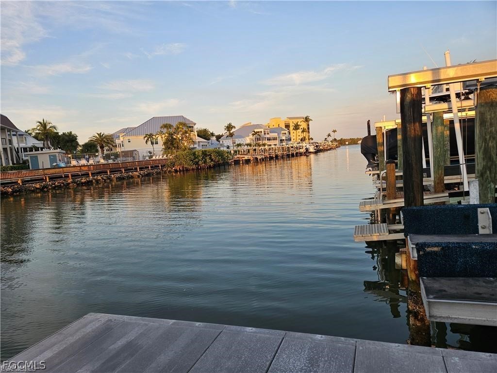 Hibiscus Pointe #82 Bay Beach Lane Fort Myers Beach FL 33931 2026006670 image9