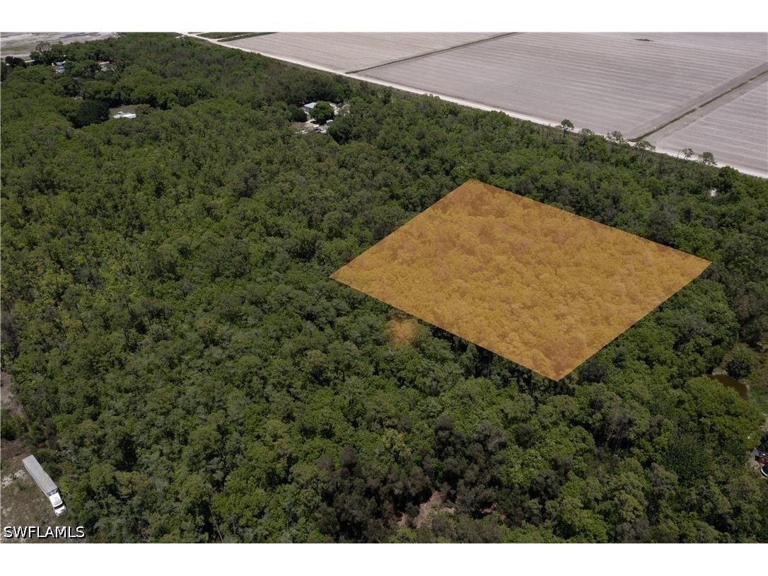 Lager Lane Naples FL 34114 226018289 image21