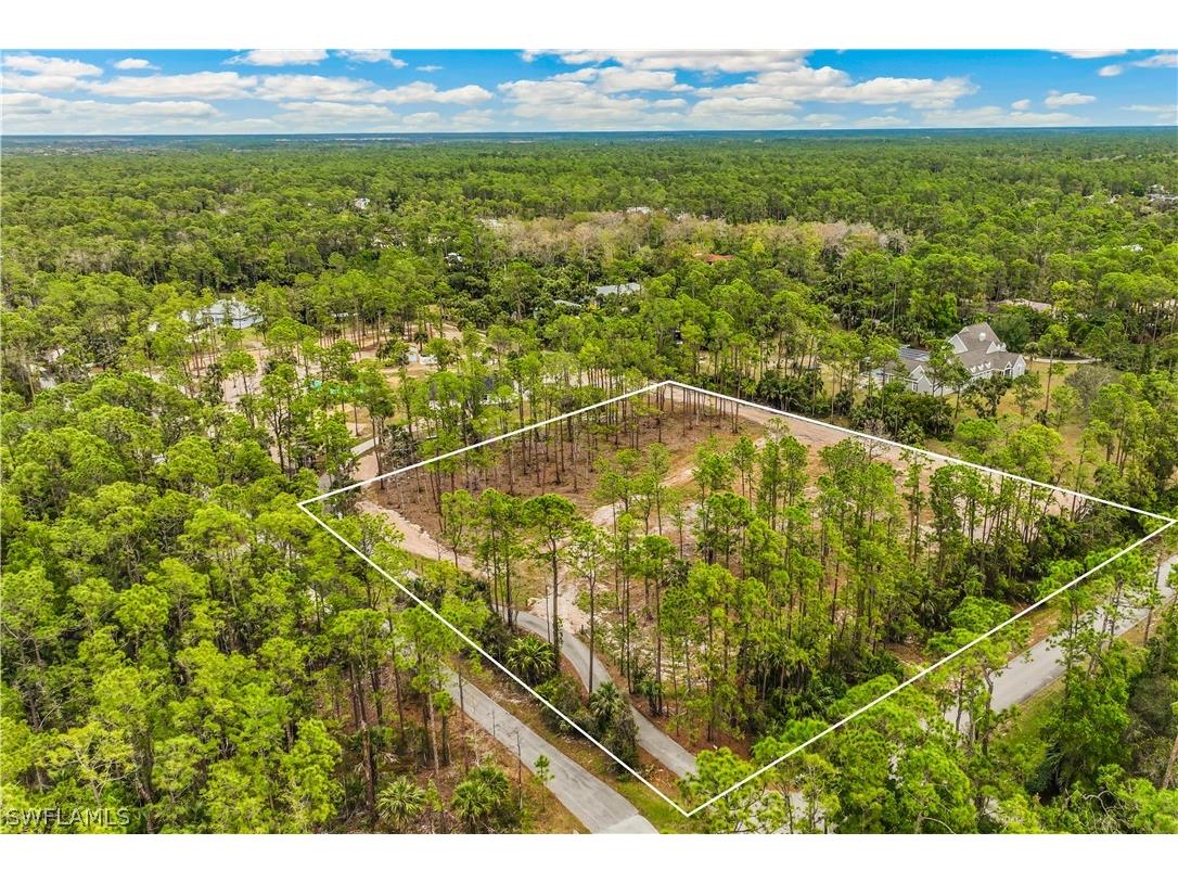 Mahogany Ridge Drive Naples FL 34119 223005914 image1