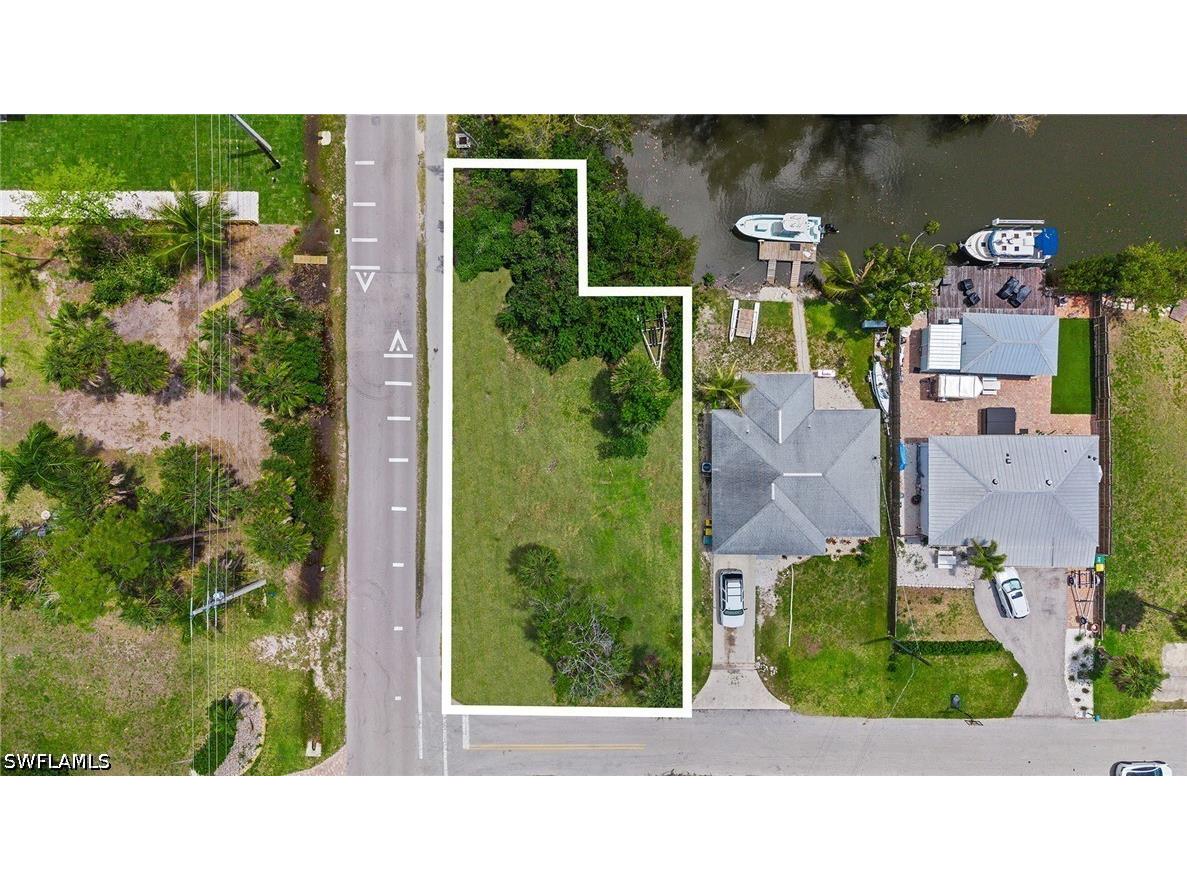 Orange Street Naples FL 34112 226015512 image5