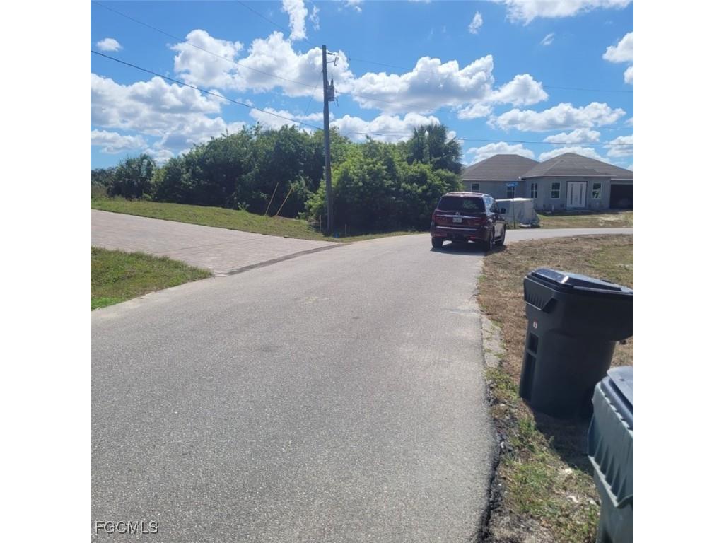 S Hartsdale Street North Port FL 34287 2025025117 image1