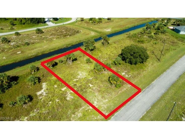 Saturn Loop Labelle FL 33935 2025014909 image3