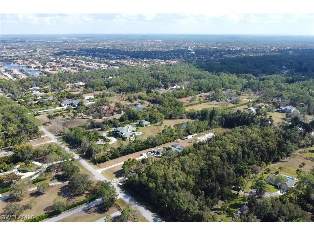 Spanish Oaks Lane Naples FL 34119 226008866 image10