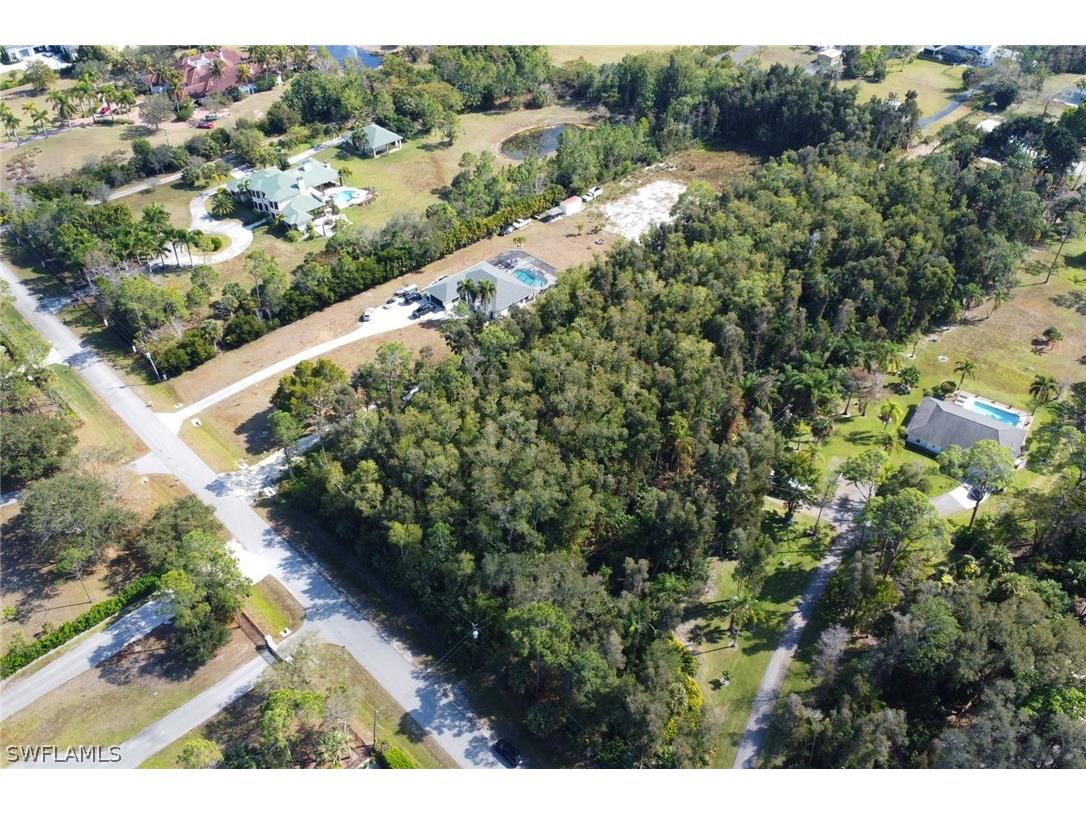 Spanish Oaks Lane Naples FL 34119 226008866 image12