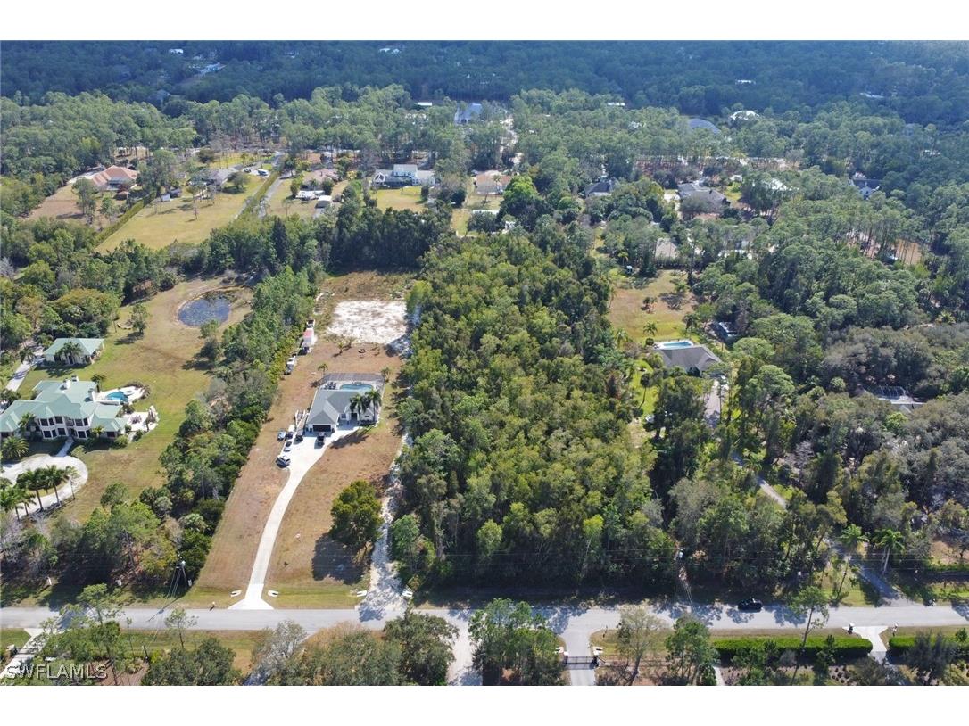 Spanish Oaks Lane Naples FL 34119 226008866 image14