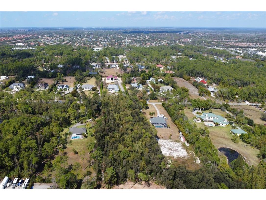 Spanish Oaks Lane Naples FL 34119 226008866 image25