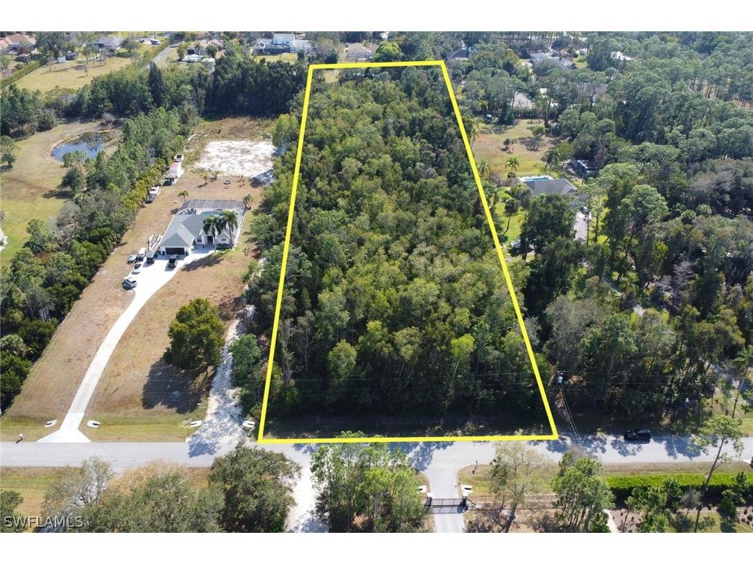 Spanish Oaks Lane Naples FL 34119 226008866 image5