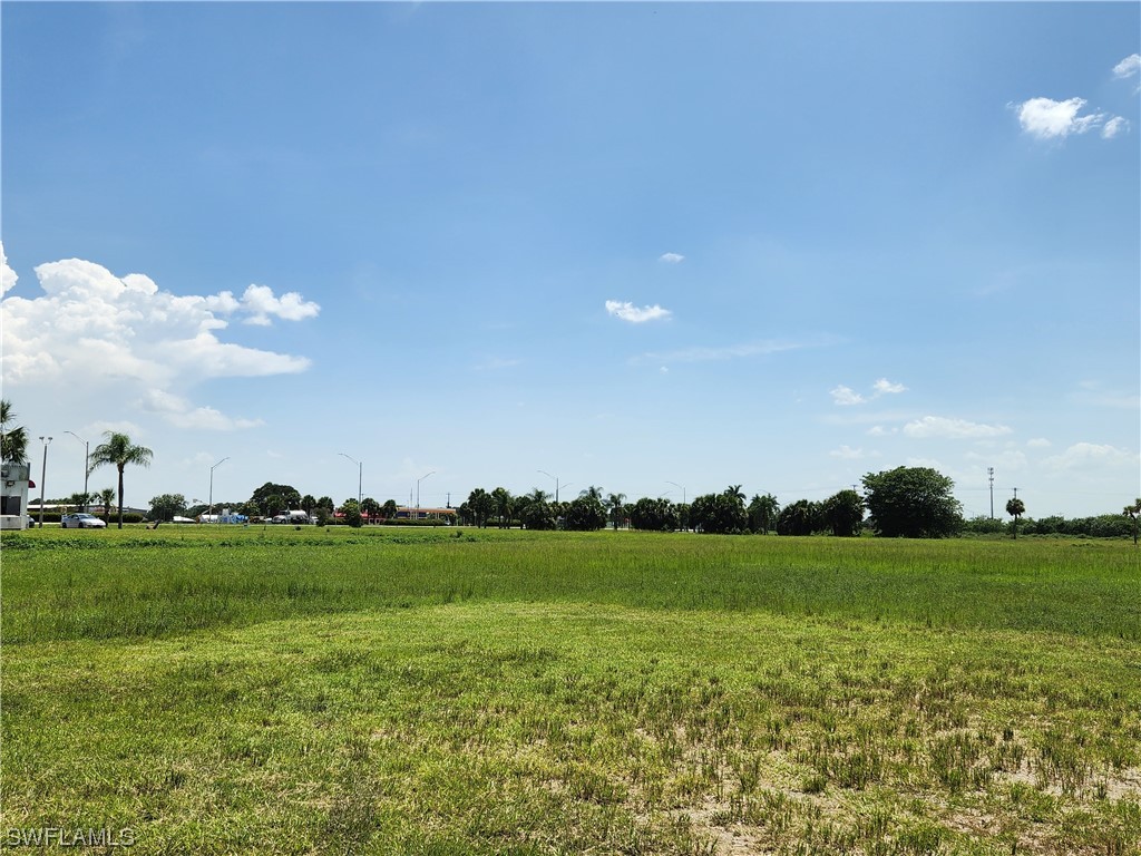 U S Hwy 27 + 10th St Moore Haven FL 33471 223050315 image2