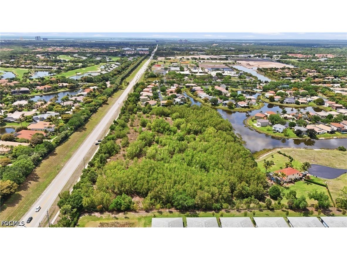 Williams Road Estero FL 33928 2026015760 image12