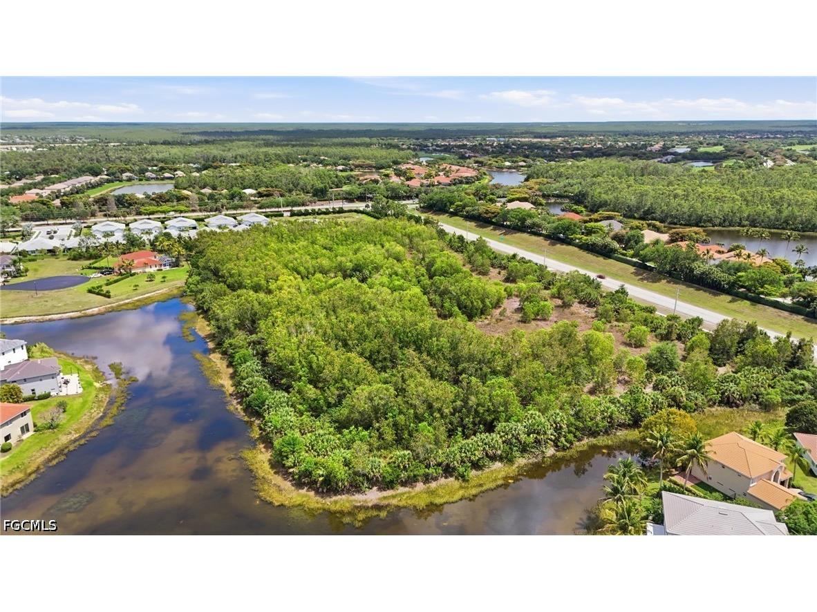 Williams Road Estero FL 33928 2026015760 image15