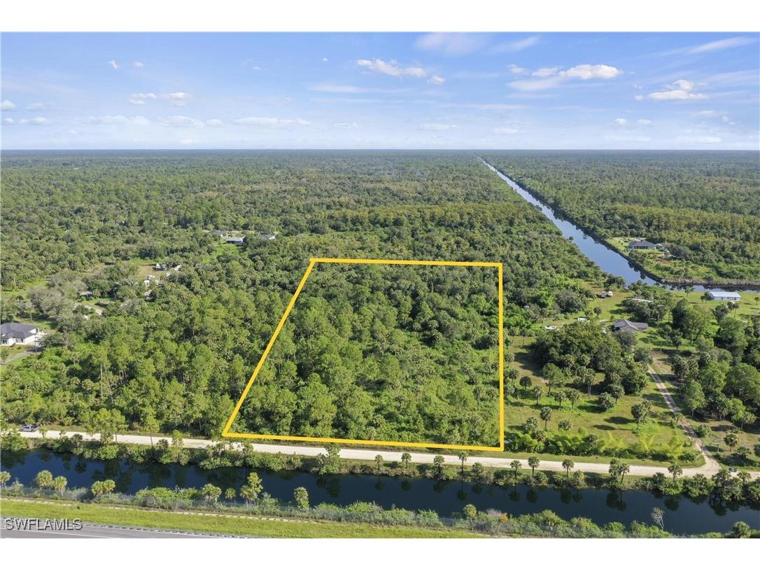 0 42nd Avenue SE Naples FL 34117 225063860 image1