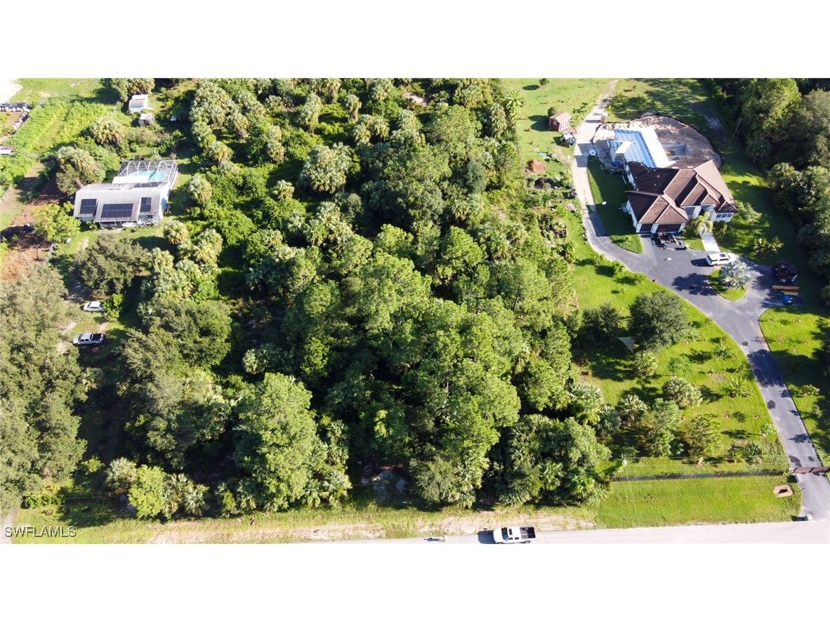 000 20th Avenue NE Naples FL 34120 224071497 image1