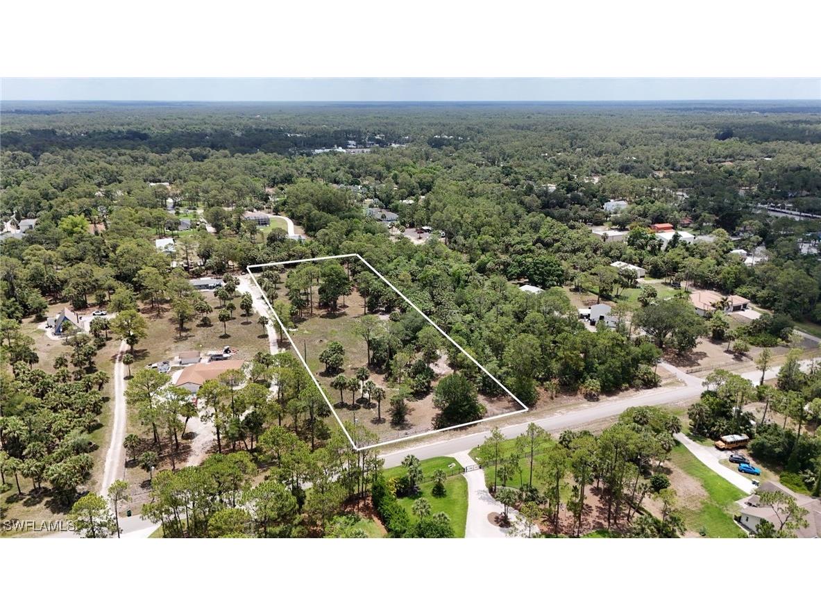 000 5th Street NW Naples FL 34120 225050427 image1