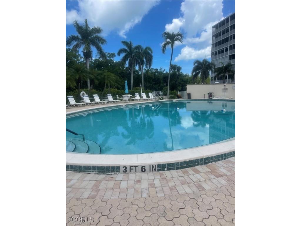 1 Bluebill Avenue #202 Naples FL 34108 2025007828 image14