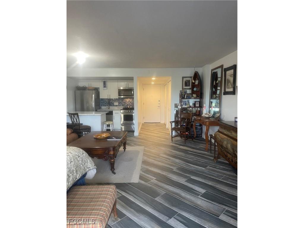 1 Bluebill Avenue #202 Naples FL 34108 2025007828 image16