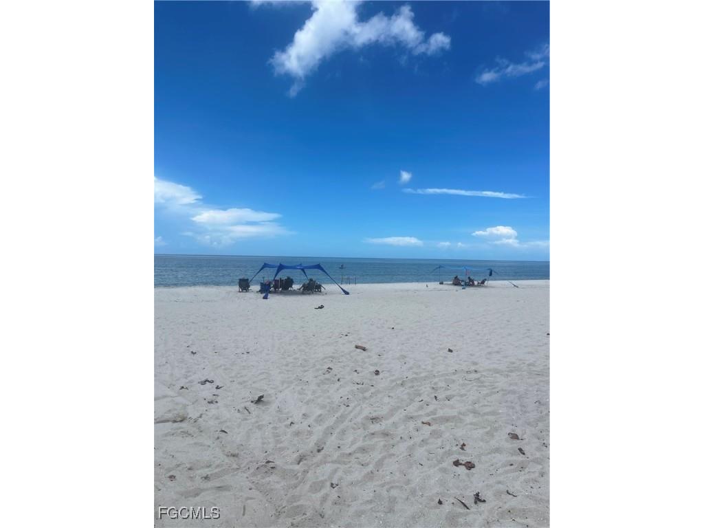 1 Bluebill Avenue #202 Naples FL 34108 2025007828 image4