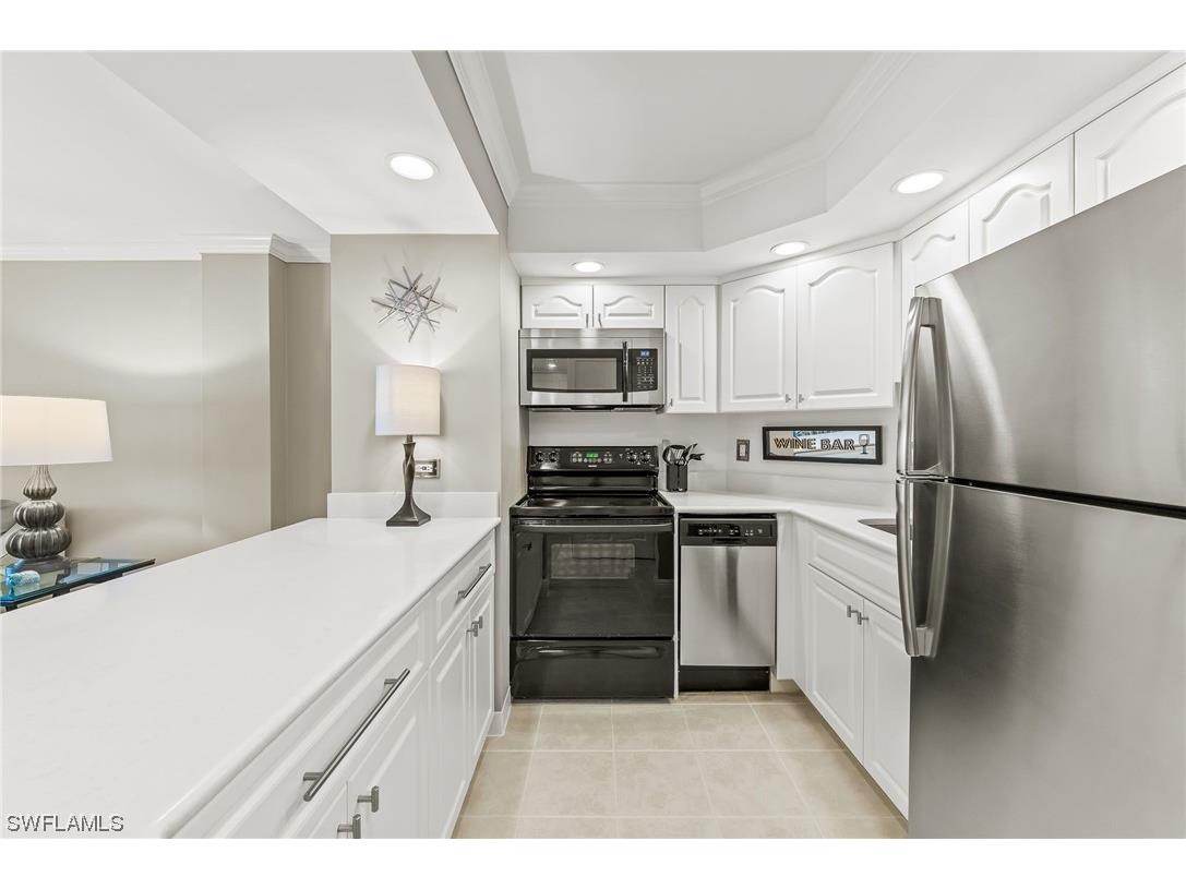 1 Bluebill Avenue #203 Naples FL 34108 224006573 image1