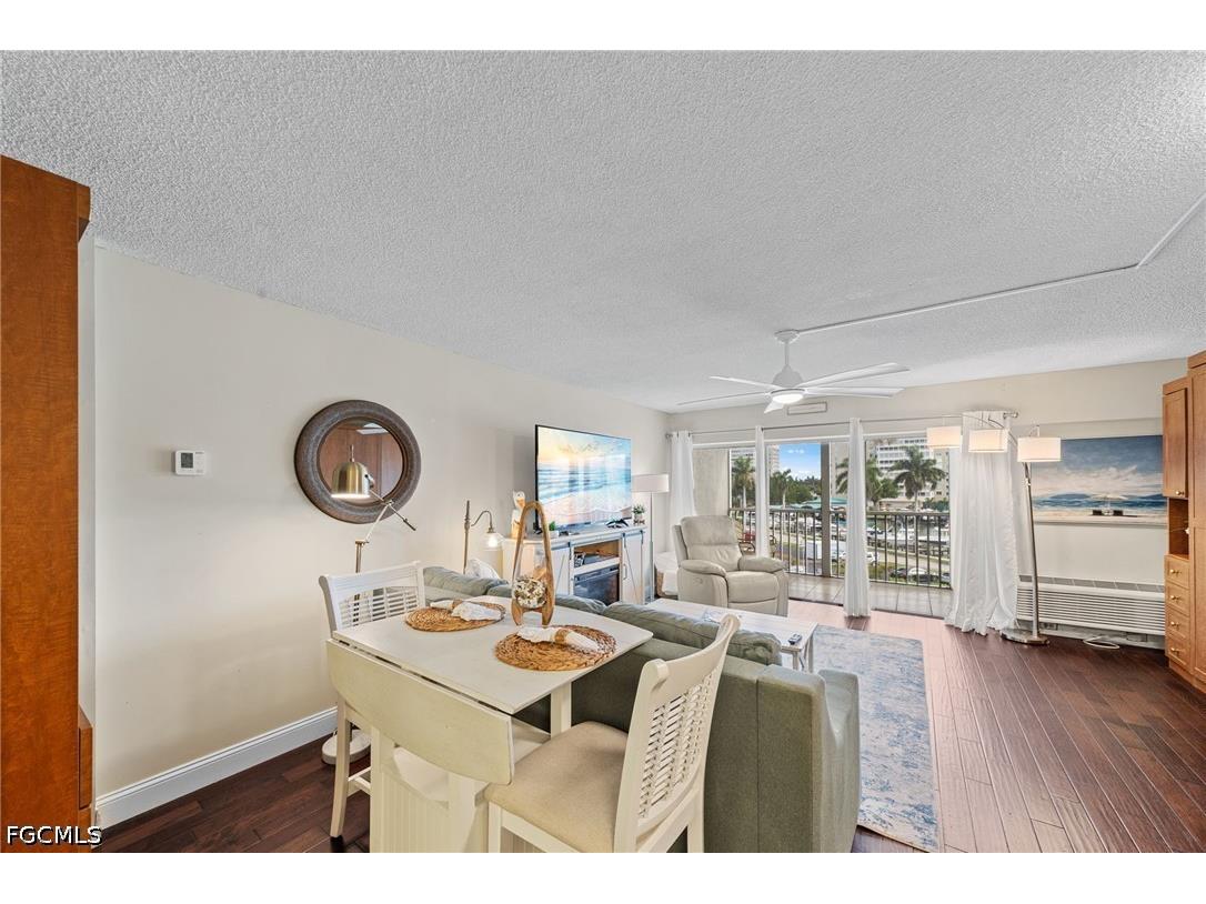 1 Bluebill Avenue #402 Naples FL 34108 2026015965 image12
