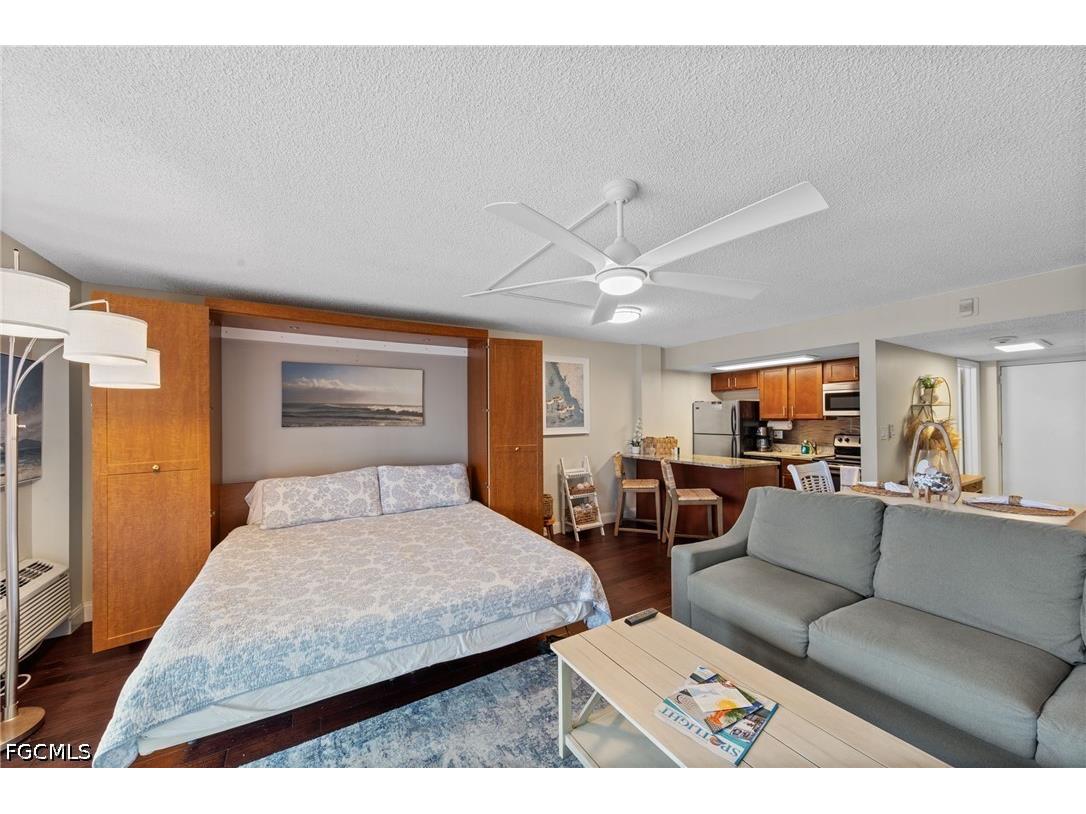 1 Bluebill Avenue #402 Naples FL 34108 2026015965 image25