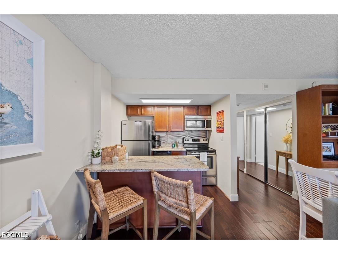 1 Bluebill Avenue #402 Naples FL 34108 2026015965 image9