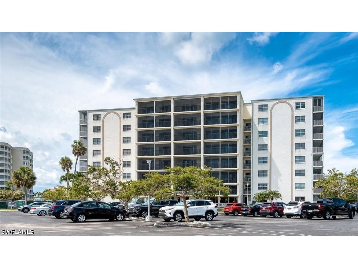 1 Bluebill Avenue #405 Naples FL 34108 226024094 image23