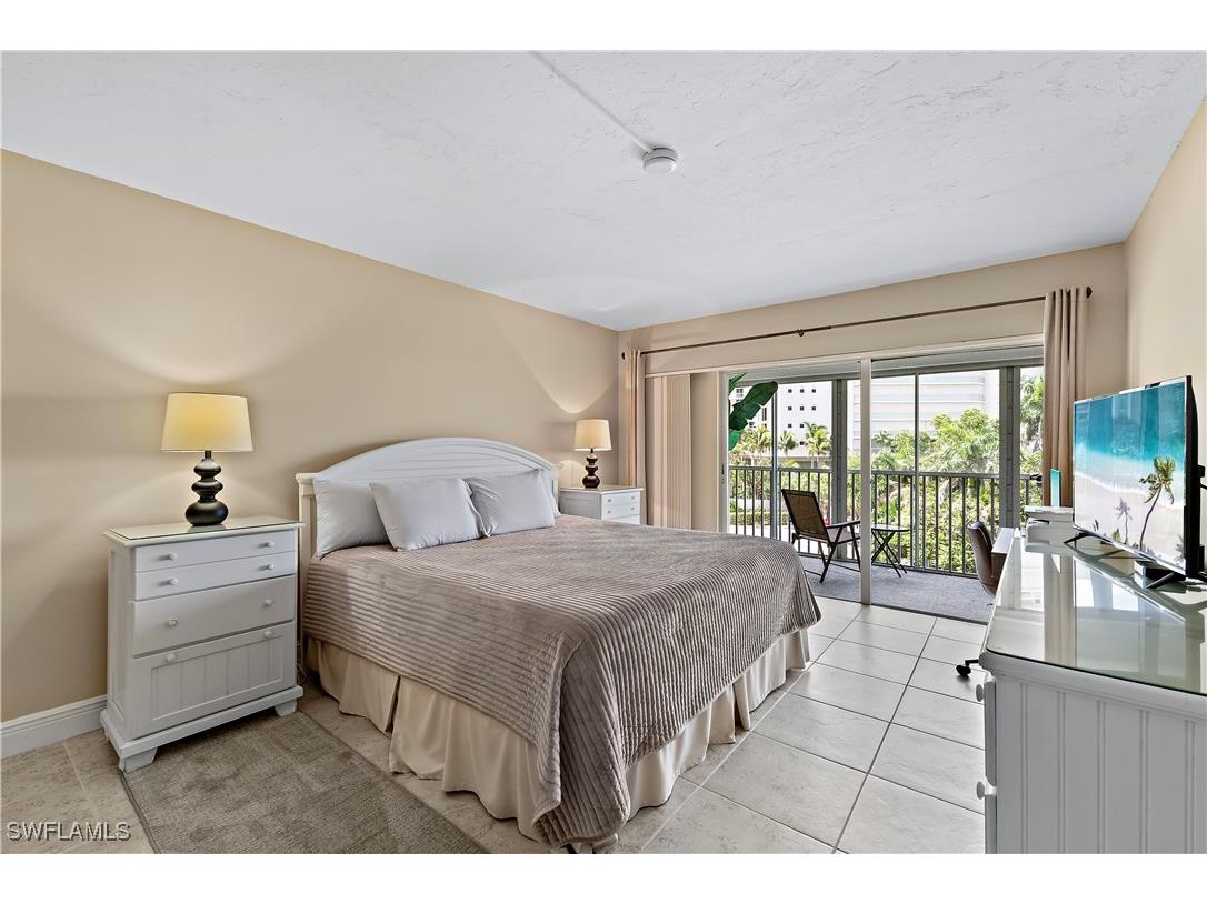1 Bluebill Avenue #409 Naples FL 34108 225068602 image17