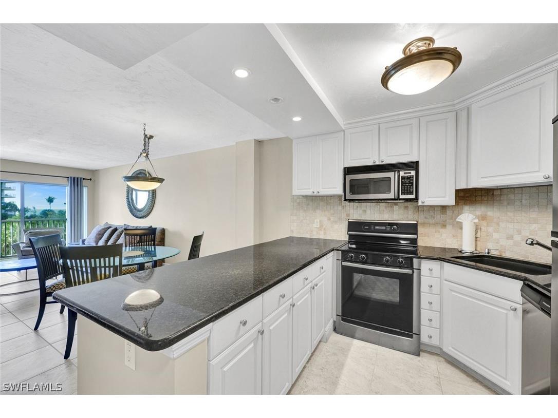 1 Bluebill Avenue #409 Naples FL 34108 226008513 image5