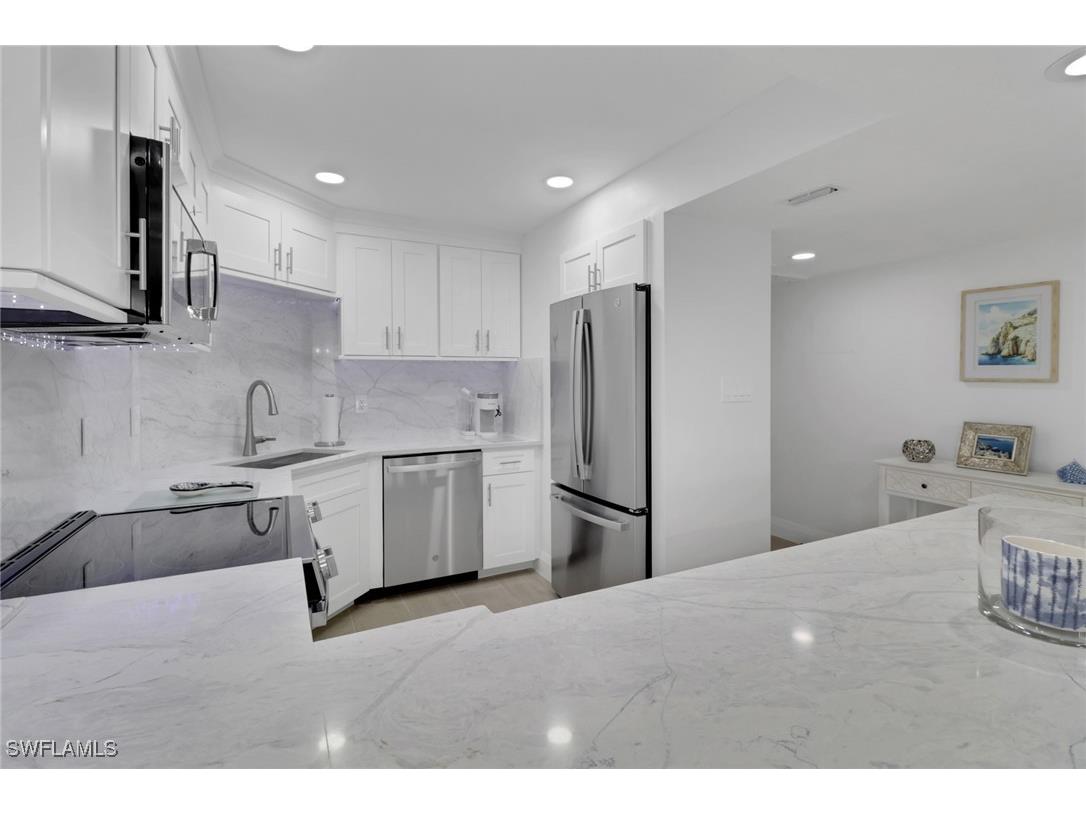 1 Bluebill Avenue #410 Naples FL 34108 225073630 image11