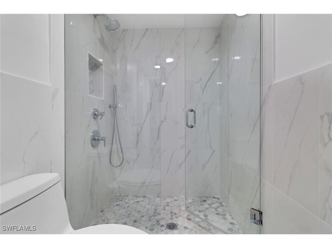 1 Bluebill Avenue #410 Naples FL 34108 225073630 image14